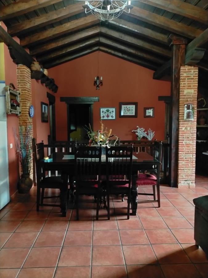 Casa Rural Laura Miranda del Castanar Bagian luar foto