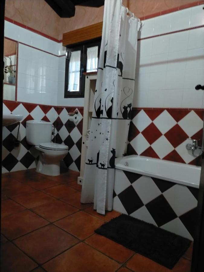 Casa Rural Laura Miranda del Castanar Bagian luar foto